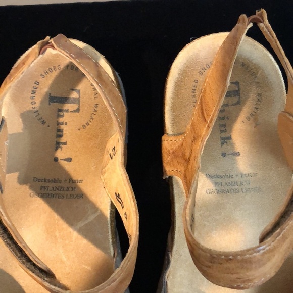 Think! Boho Artsy Leather Straw Flower Sandals Size 37 US 6 - Picture 6 of 8